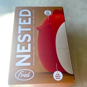 6 brand new nesting measuring cups